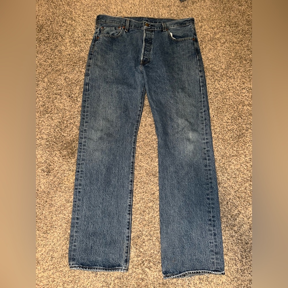 LEVIS jeans